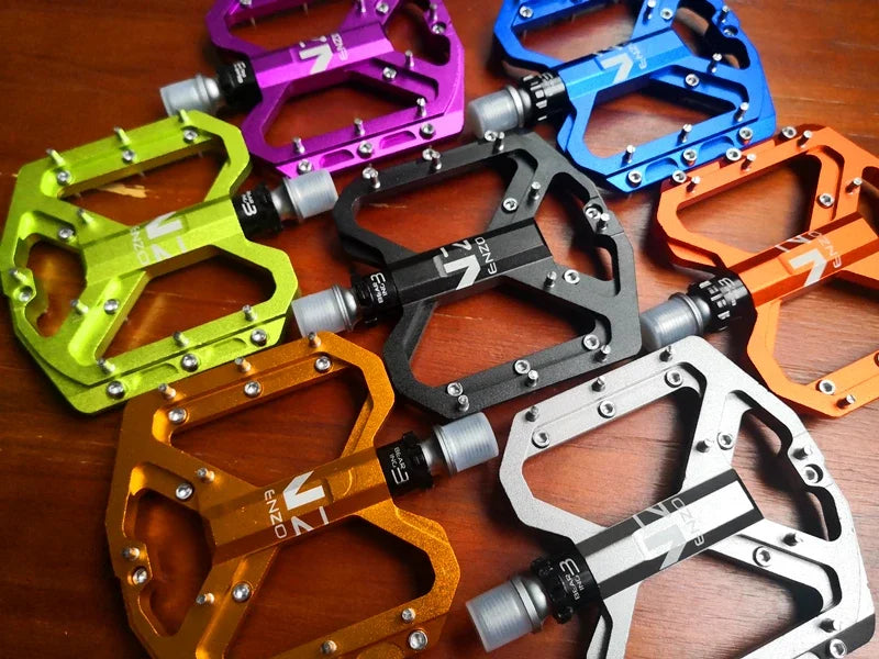 2020 New Mountain Non-Slip Bike Pedals Platform Bicycle Flat Alloy Pedals 9/16' 3 Bearings for Road MTB Fixie Bikes
