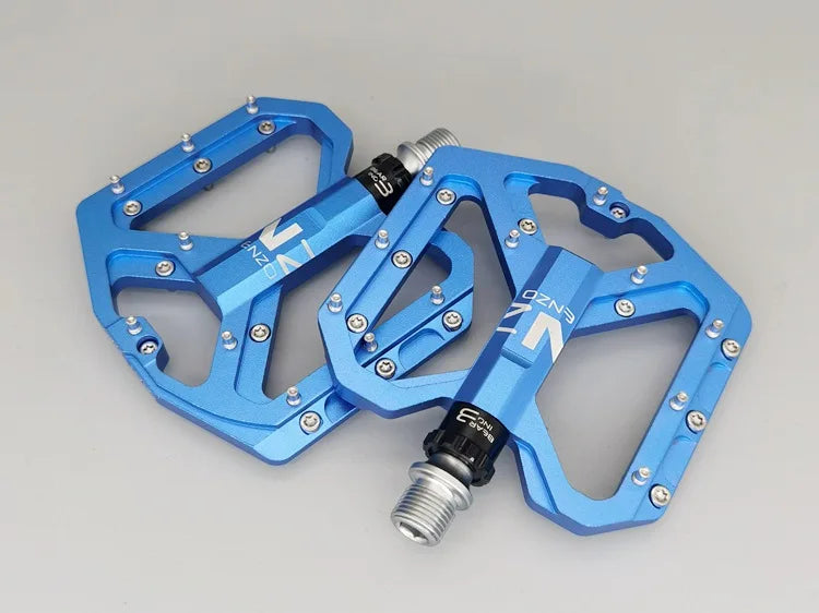 New Mountain Bike Pedals MTB Pedal Aluminum Bicycle Wide Platform Flat Pedals 9/16" Sealed Bearing Bicycle Pedals